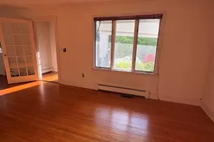 33 Flanders Rd, Bethlehem, CT 06751 - Photo 6