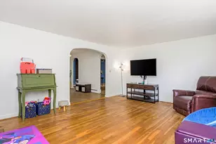 55 Blodgett Roy Dr, New Britain, CT 06053 - Photo 16