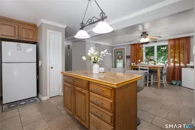 2 Burton Street, Bristol, CT 06010 - Photo 8