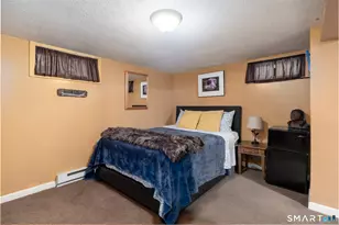 2 Burton St, Bristol, CT 06010 - Photo 20