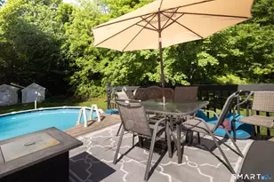 2 Burton St, Bristol, CT 06010 - Photo 32