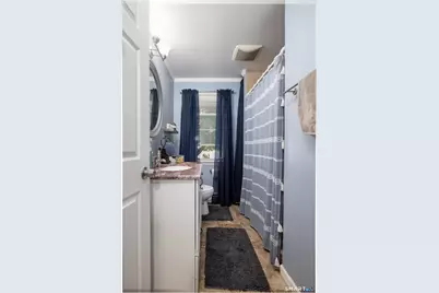 2 Burton Street, Bristol, CT 06010 - Photo 20