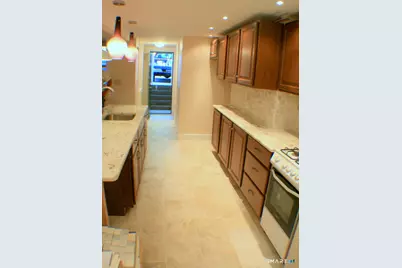 67 Warren Street #B, New Haven, CT 06511 - Photo 6