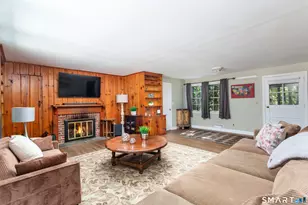 829 Scofieldtown Rd, Stamford, CT 06903 - Photo 14