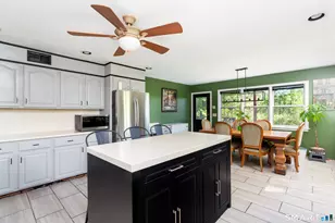 829 Scofieldtown Rd, Stamford, CT 06903 - Photo 10