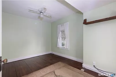 41 Chester Avenue, Waterbury, CT 06704 - Photo 10