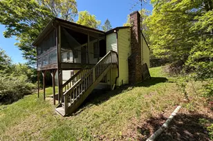 15 Bear Mountain Rd, Danbury, CT 06811 - Photo 6