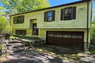 15 Bear Mountain Rd, Danbury, CT 06811 - Photo 2