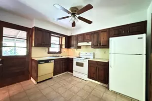 15 Bear Mountain Rd, Danbury, CT 06811 - Photo 16