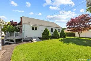 2 Earle St, Portland, CT 06480 - Photo 24