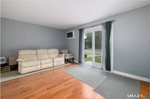 30 Woodglen Dr, Waterbury, CT 06705 - Photo 6