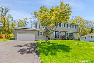120 Braeside Dr, Hamden, CT 06514 - Photo 1