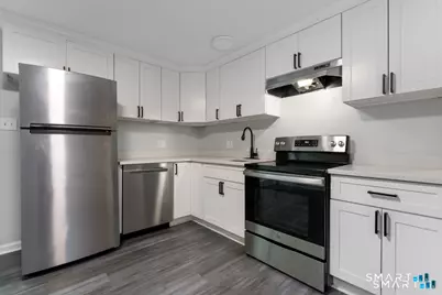 12 Kings Wood Manor #B, Shelton, CT 06484 - Photo 6