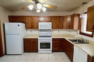 130 Joshua Hill, Windsor, CT 06095 - Photo 2