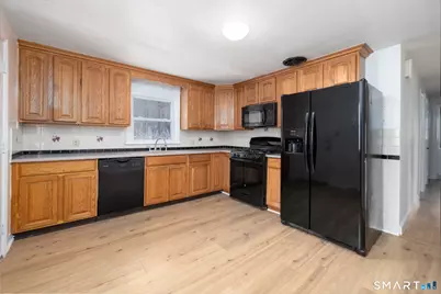 481 Bunker Hill Avenue, Waterbury, CT 06708 - Photo 2