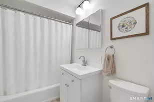 950 Cove Rd, Stamford, CT 06902 - Photo 12