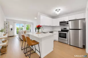 950 Cove Rd, Stamford, CT 06902 - Photo 1