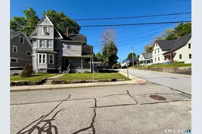 25-27 Farrows Street, Putnam, CT 06260 - Photo 4