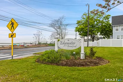 92 Limewood Avenue #C4, Branford, CT 06405 - Photo 2
