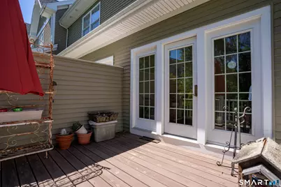 10 Lawrence Avenue #10, Danbury, CT 06810 - Photo 28