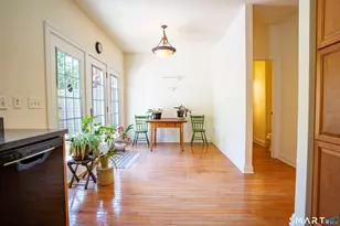 10 Lawrence Ave, Danbury, CT 06810 - Photo 10