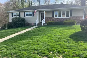 14 Condon Dr, Ansonia, CT 06401 - Photo 4