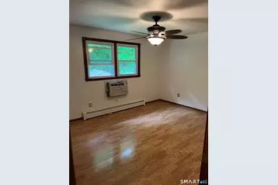 160 Russell Street, New Haven, CT 06513 - Photo 16
