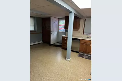160 Russell Street, New Haven, CT 06513 - Photo 12