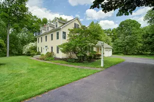 701 Andrea Ct, Cheshire, CT 06410 - Photo 2