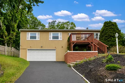 123 River Road, Shelton, CT 06484 - Photo 1