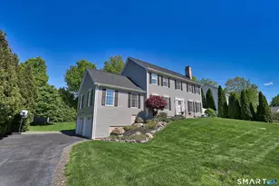 10 Fawn Meadow Dr, Naugatuck, CT 06770 - Photo 34