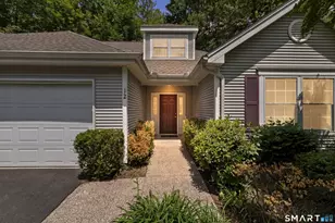 12 Tabor Cir, West Hartford, CT 06117 - Photo 2