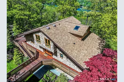 10 Hillcrest Court, Ridgefield, CT 06877 - Photo 2