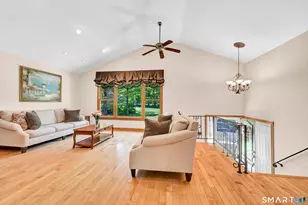 20 Judith Dr, Danbury, CT 06811 - Photo 4