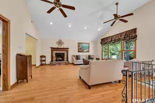 20 Judith Dr, Danbury, CT 06811 - Photo 6