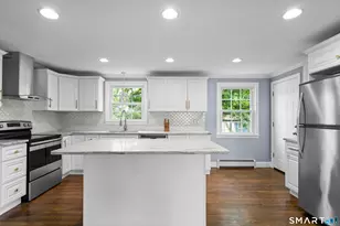 25 Putnam Dr, Enfield, CT 06082 - Photo 12