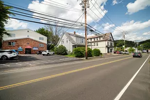 27 Lucy St, Woodbridge, CT 06525 - Photo 6