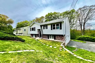 92 Quentin St, Waterbury, CT 06706 - Photo 2