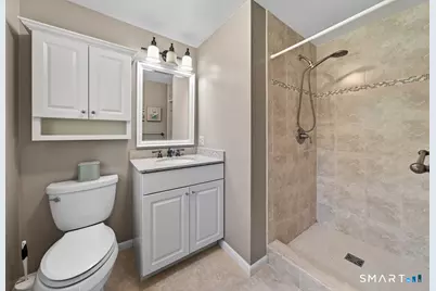 2 Spice Bush Lane, Branford, CT 06405 - Photo 18