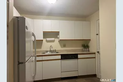 75 Washington Avenue #2-111, Hamden, CT 06518 - Photo 10