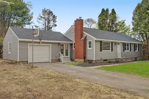 19 Castle View Dr, Chester, CT 06412 - Photo 1