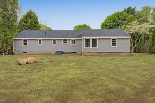 19 Castle View Dr, Chester, CT 06412 - Photo 36
