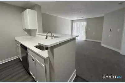 100 Glenbrook Road #T411, Stamford, CT 06902 - Photo 6