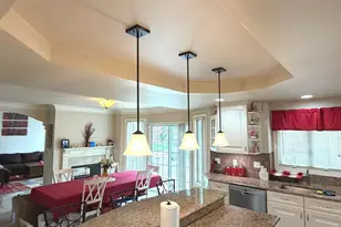 35 Emerald Pines Rd, Waterbury, CT 06704 - Photo 20