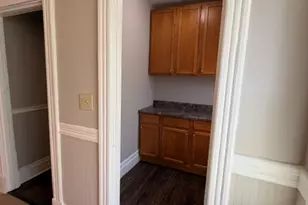 370 Maple Ave, Hartford, CT 06114 - Photo 8