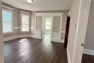 370 Maple Ave, Hartford, CT 06114 - Photo 2