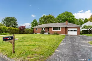 38 Irvingdell Pl, East Lyme, CT 06333 - Photo 6