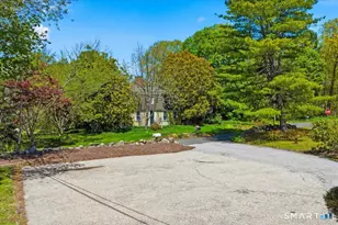 26-28 Gurley Rd, East Lyme, CT 06333 - Photo 8