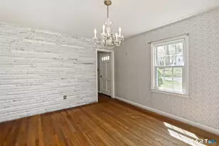 73 Honor Rd, West Haven, CT 06516 - Photo 12