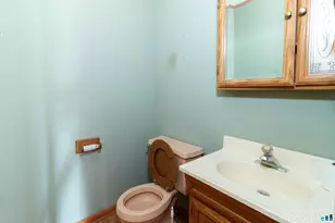 217 Short Beach Rd, Stratford, CT 06615 - Photo 18